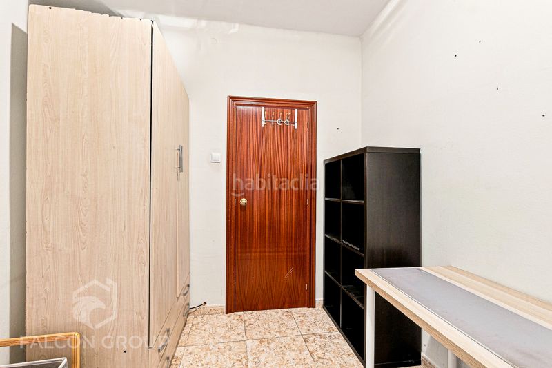 Foto f1651ce0-fc66-4828-8fe7-ebd1d2517b31. Piso en Congrés - Indians Barcelona