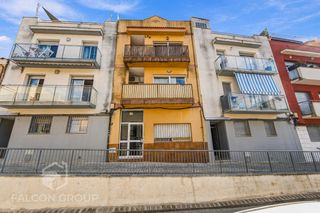 Flat  Carrer de bell lloc. Piso en venta en calle de bell lloc