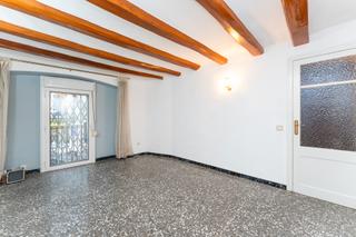 Casa aparellada a Centrevila. Casa en venta en vilanova i la geltrú