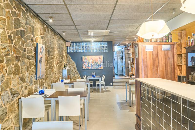 Foto f4c3a35c-c0bd-42f6-8589-5acc219ffe64. Pas-de-porte local commercial avec chauffage dans Barri de Mar Vilanova i la Geltrú