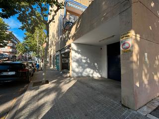 Aparcament cotxe  Carrer de menéndez y pelayo. Plaza de parking