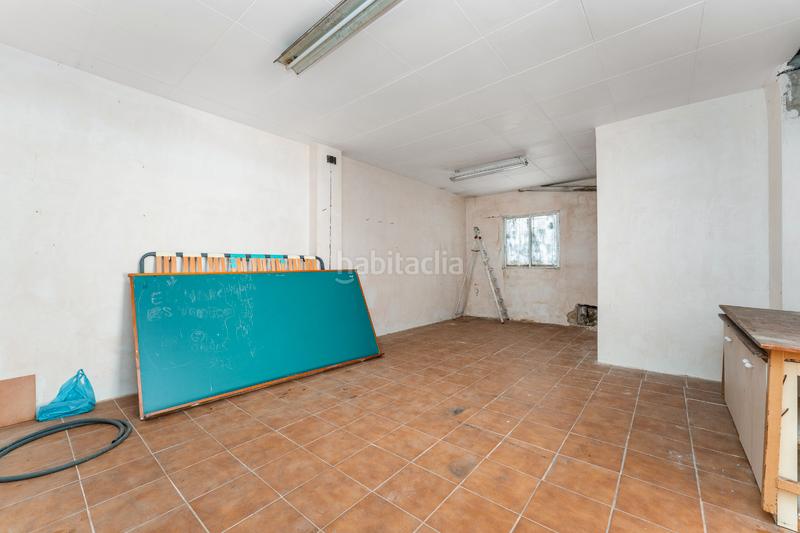 Foto fadd7118-059d-44ff-b30b-76117900daad. Local comercial a Sant Joan Vilanova i la Geltrú