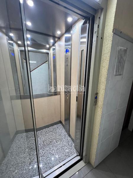 Foto b71496ed-7352-41e3-b562-542473bf605b. Piso  en venta en Barceloneta Barcelona