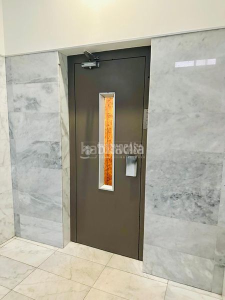 Foto b5bd413b-d2e1-4c0c-8db2-07c4b762ff1d. Pis amb calefacció aparcament a Barceloneta Barcelona
