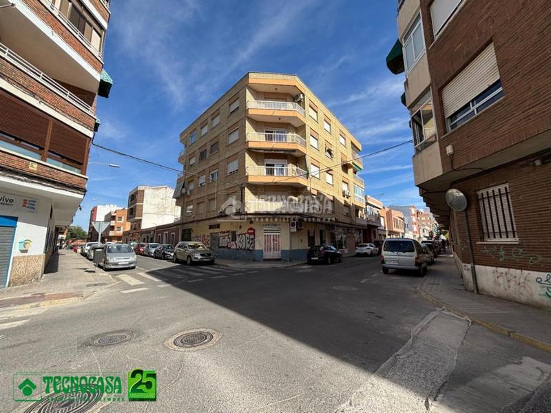 Foto 01049bfc-25a7-41c2-b22f-98245cb702d9. Piso  en venta en El Perchel Ciudad Real