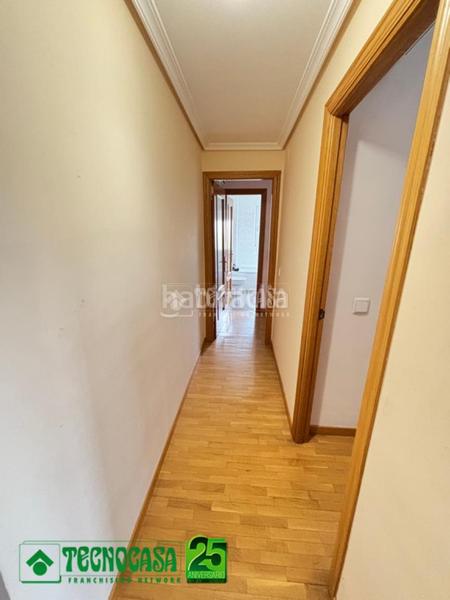 Foto 003f614e-1731-4fd7-a0a6-6db0ed451744. Flat with heating in Nuevo Hospital Ciudad Real