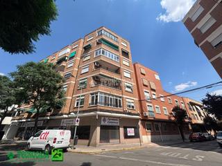 Pis  C. de calatrava. Piso en venta en ciudad real