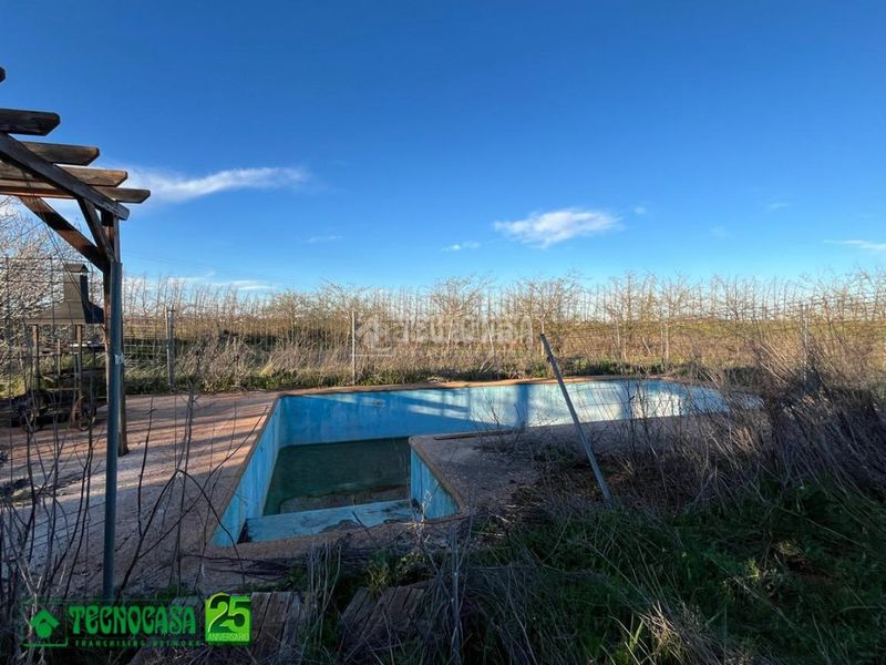 Foto d9f046c9-f838-484c-81dc-28e15d910b85. Masia amb piscina a Nuevo Hospital Ciudad Real