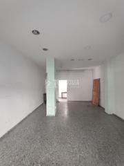 Local Comercial a Cenes de la Vega. Tienda en venta en cenes de la vega