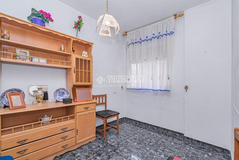 Foto e1fea3b4-f369-4ffe-a80d-f6878281fce3. Piso  en venta en Crta. De la Sierra Granada
