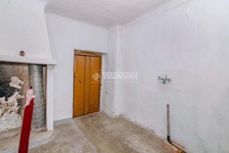 Foto 781c2b0f-fce3-4d0b-a1ec-ce8906495150. Casa pareada casa en venta en gejar sierra en Güéjar Sierra