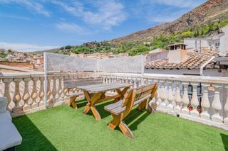 Casa aparellada a Güéjar Sierra. Casa en venta en gejar sierra