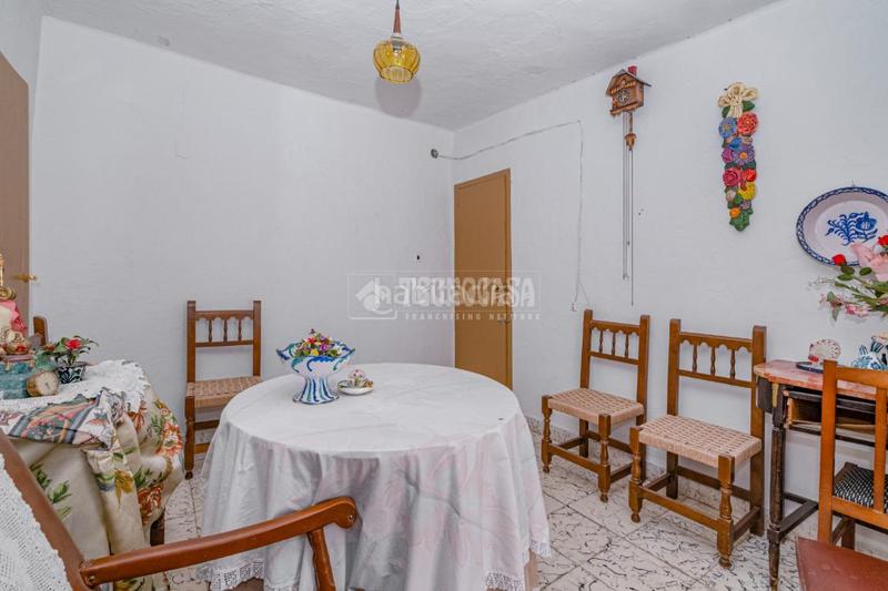 Foto 19c0c7ca-3a08-47dc-aec3-74e747604219. Casa pareada casa en venta en Quéntar