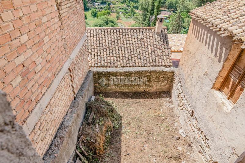 Foto 91f5d7f0-40e6-470d-96ff-9934ce9692b4. Casa pareada casa en venta en Quéntar