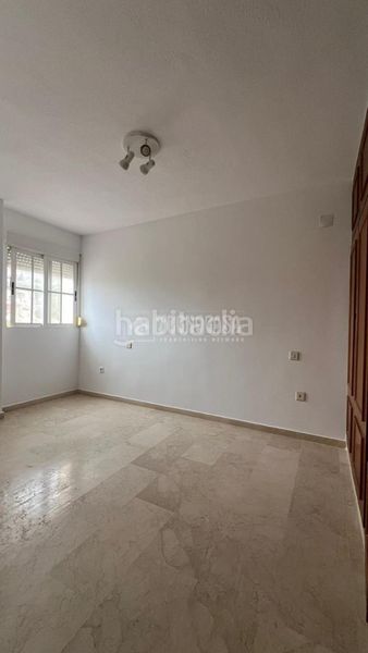 Foto e528106c-b3a4-411f-b587-27c534b253d2. Pis amb aparcament a Cenes de la Vega