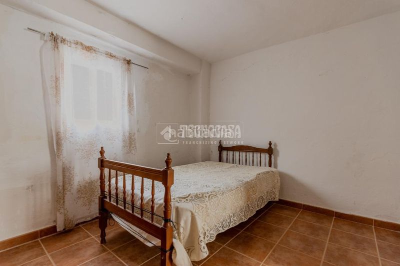 Foto 86b0df93-29d9-409d-8f1f-5c81cf846454. Casa bifamiliare in Güéjar Sierra