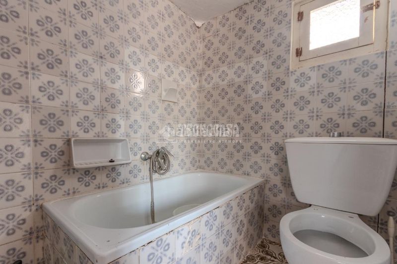Foto b27f8a25-fb52-44d8-a264-fc9b8a61ebf9. Casa bifamiliare in Güéjar Sierra