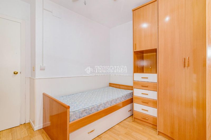 Foto 1f7dcde6-becb-46cf-a1fb-d1f678741585. Pis a Cenes de la Vega