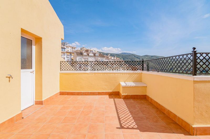 Foto 5bc84dad-dcde-471c-bede-f3b93881a44f. Pis a Cenes de la Vega