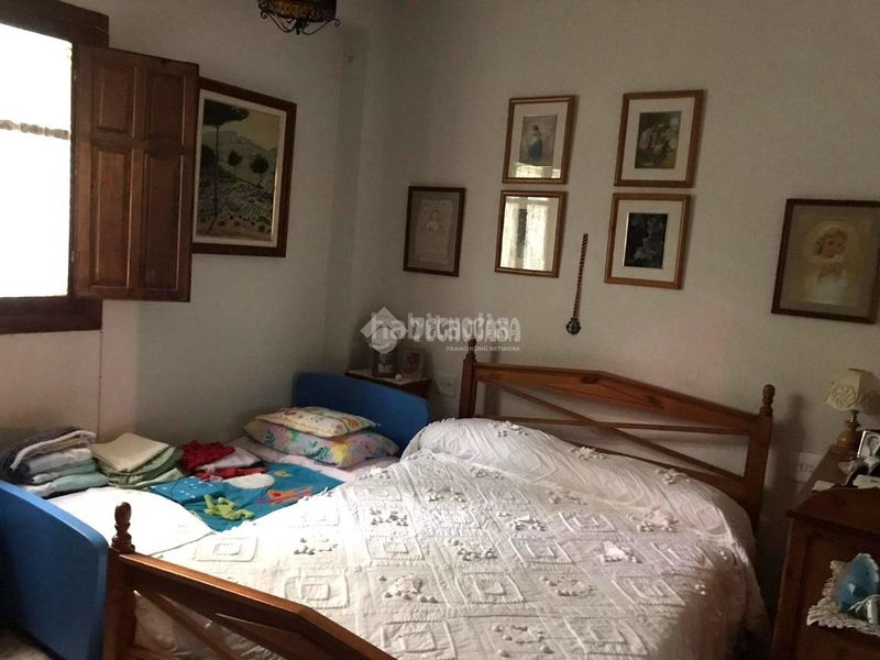 Foto a8689ed0-0fcc-4f80-973b-1dc503ae505b. Casa a Dúdar