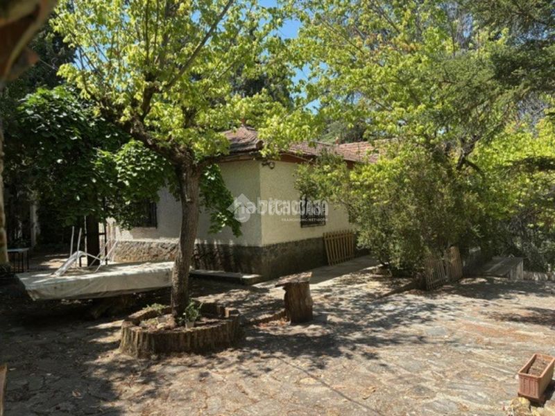 Foto abe0abcb-8716-4aa8-9a3a-621ec3c9aa0b. Casa a Dúdar