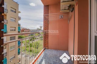 Pis a Sagnier-Plaça de Catalunya. Piso en venta en el prat de llobregat