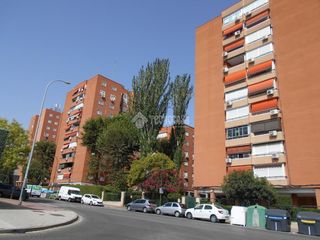 Etagenwohnung in Suroeste - Zona Hospital. Piso en venta en móstoles