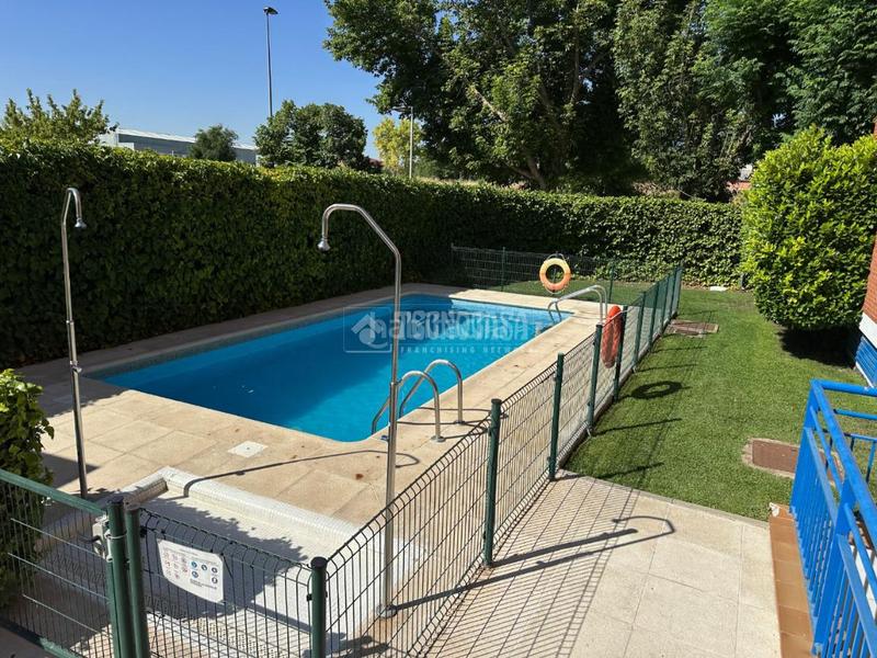 Foto dd194948-eb7d-427d-b8fd-e2d1240e9c2e. Piso  en venta en Los Villares Arganda del Rey