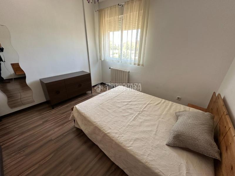 Foto cd92554e-765a-4319-b136-d0fe33a2c8f3. Casa bifamiliare con riscaldamento parcheggio in Los Villares Arganda del Rey