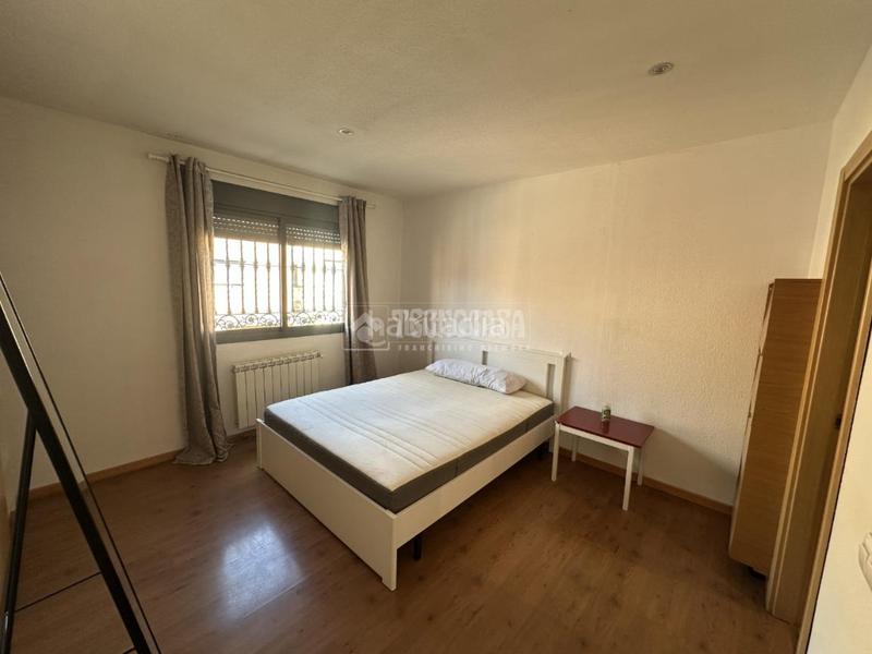 Foto 1ee8ac5f-36c5-4119-a02e-9999038eabdd. Casa pareada casa en venta en Los Villares Arganda del Rey