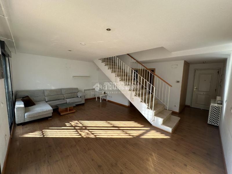 Foto 2031b0fb-b11c-435d-a088-8b86147188d7. Casa pareada casa en venta en Los Villares Arganda del Rey