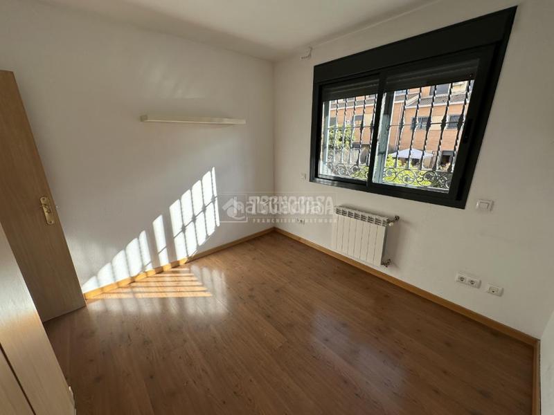 Foto 9ce042db-f424-4f29-ab7f-80158f32faed. Casa pareada casa en venta en Los Villares Arganda del Rey