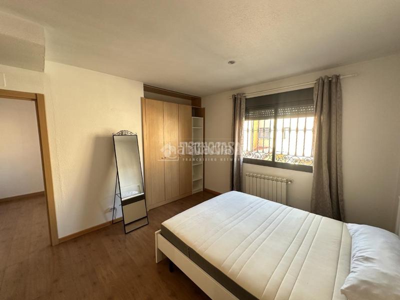 Foto b20256dc-f4ca-4e50-b784-21d7e6b0cb8b. Casa pareada casa en venta en Los Villares Arganda del Rey