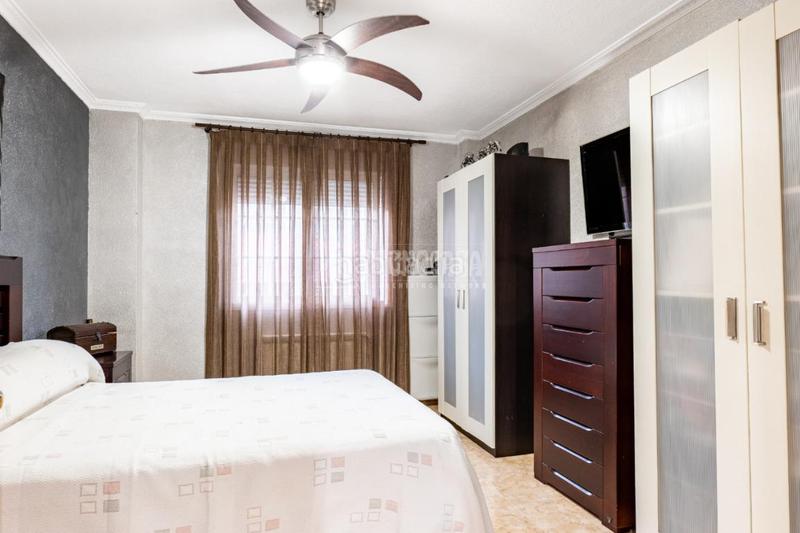 Foto 1f1e0b2a-7b71-4c34-98dc-ffc0ddf8b604. Doppelhaus mit heizung parking in Los Villares Arganda del Rey