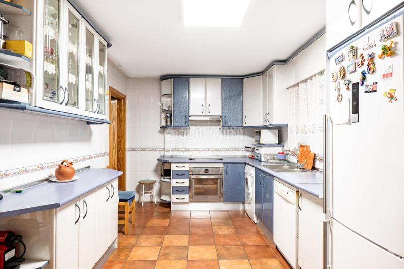 Foto abaa2f0c-b9b9-4e08-a40a-3c25028409dc. Doppelhaus mit heizung parking in Los Villares Arganda del Rey