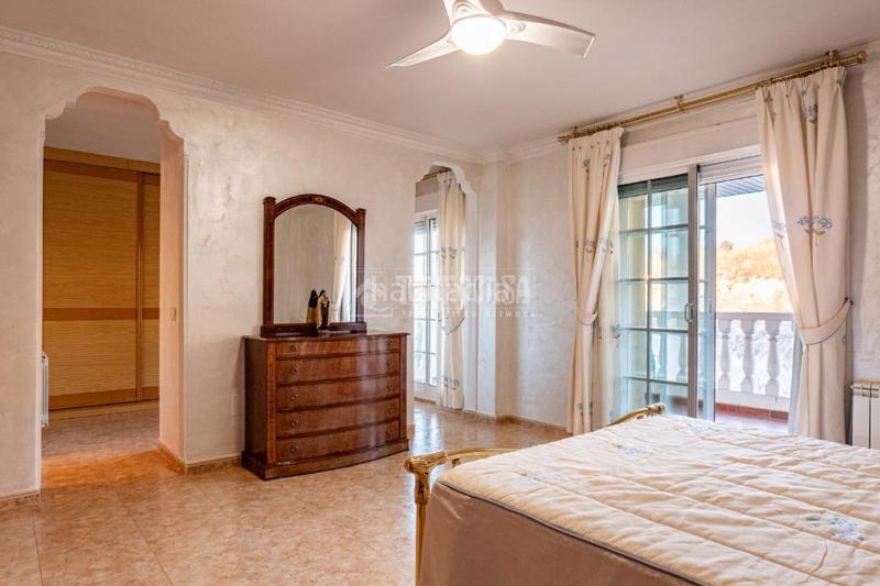 Foto daed7fef-d6b0-49fc-b131-30c121418461. Doppelhaus mit heizung parking in Los Villares Arganda del Rey