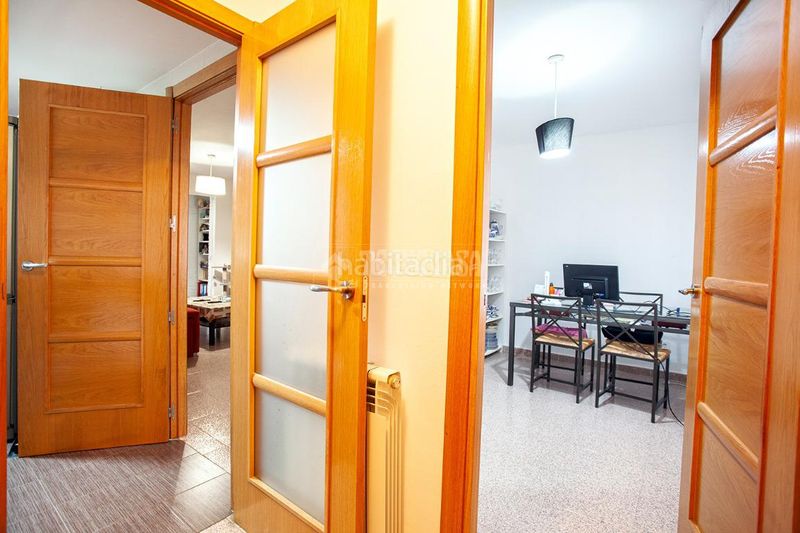 Foto 30419302-c234-460b-bbf0-a5b637e18e9c. Casa aparellada amb calefacció aparcament piscina a Arganda del Rey