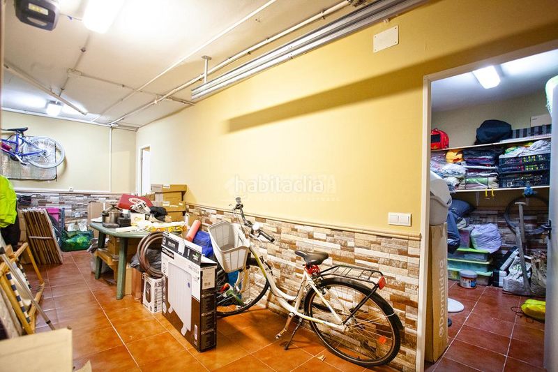 Foto 9f1009f2-6aed-4775-ab34-046be9b73b78. Casa aparellada amb calefacció aparcament piscina a Arganda del Rey