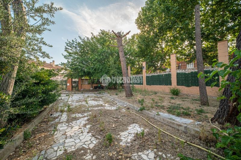 Foto 0863982a-4eeb-4275-a3d0-9b9ff7532334. Casa amb calefacció a La Poveda Arganda del Rey