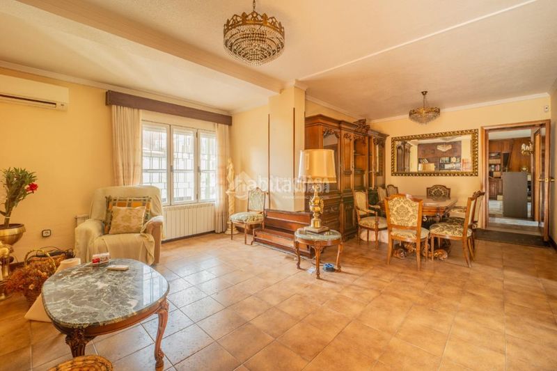 Foto 6599878f-0268-4ab8-989a-f7dac13d5121. Casa amb calefacció a La Poveda Arganda del Rey