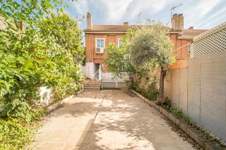 Doppelhaus in La Poveda. Casa en venta en arganda del rey