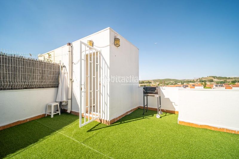 Foto d2de1d82-6cf8-4b22-b90c-2c70ff61715d. Pis amb calefacció a Los Villares Arganda del Rey