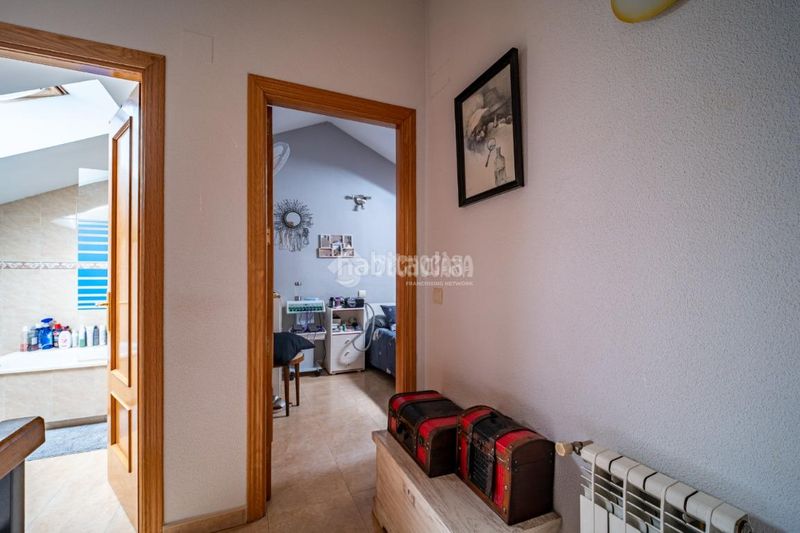 Foto d0f8704e-82aa-48e1-884c-00b69b4b45eb. Pis amb calefacció aparcament a La Poveda Arganda del Rey