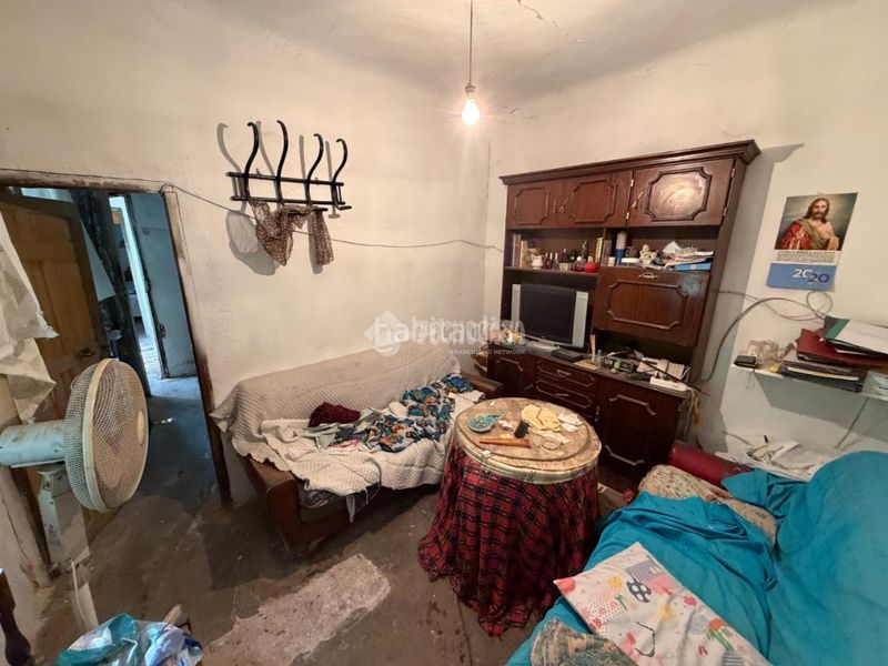Foto b04ed6d4-0a77-430c-a0f5-90c623a9f67e. Casa aparellada amb calefacció a La Poveda Arganda del Rey