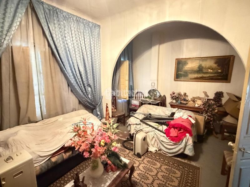 Foto d73c6189-a169-41b4-8a96-344597ac81c7. Casa aparellada amb calefacció a La Poveda Arganda del Rey