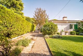 Towny house in Los Villares. Casa en venta en arganda del rey