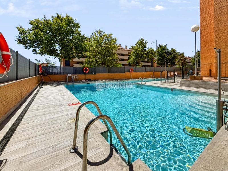 Foto 1fb17c8b-2738-4972-8a9c-c930a5b29dd5. Pis amb aparcament piscina a La Dehesa - El Pinar Navalcarnero