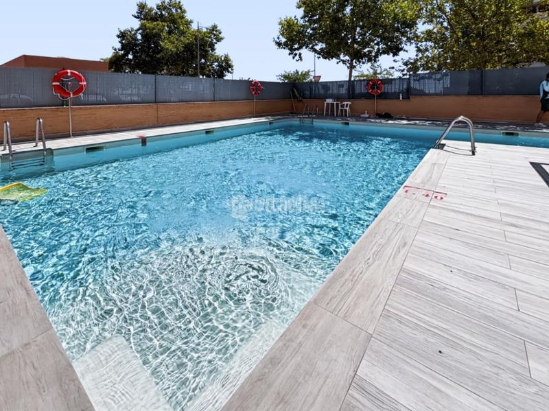 Foto e8343ad4-34b2-445d-b0f1-96df9632c011. Pis amb aparcament piscina a La Dehesa - El Pinar Navalcarnero