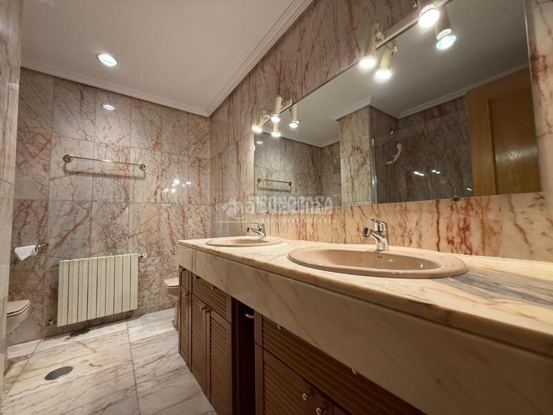Foto 0c9970a4-e643-4a86-a4da-b2cf3b6c37f3. Piso  en venta en Canillas Madrid