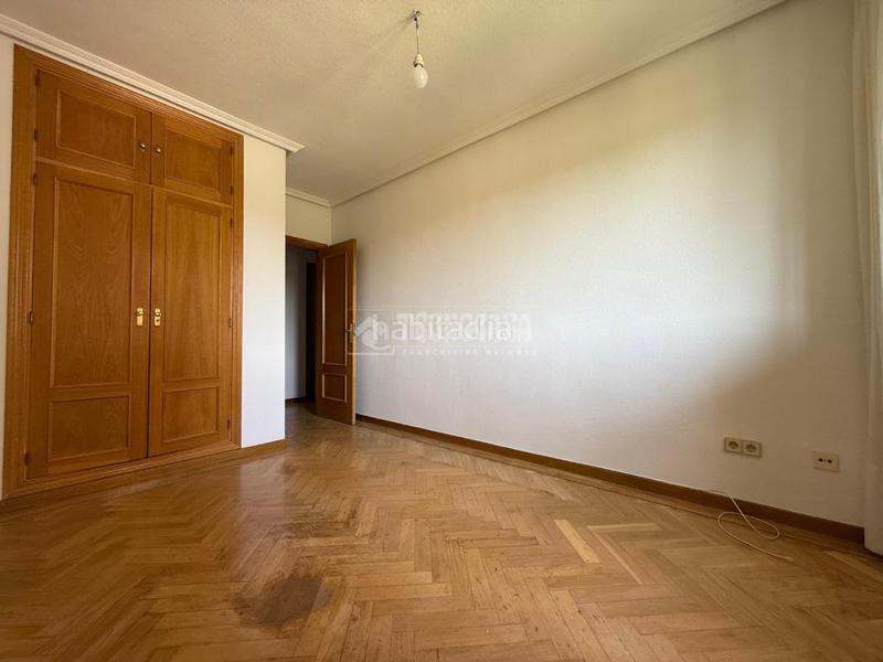 Foto 21a6576d-2038-418f-96d5-d4909078a49a. Piso  en venta en Canillas Madrid